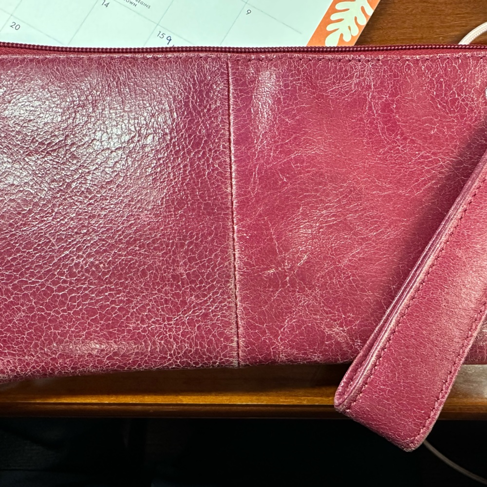 HOBO clutch